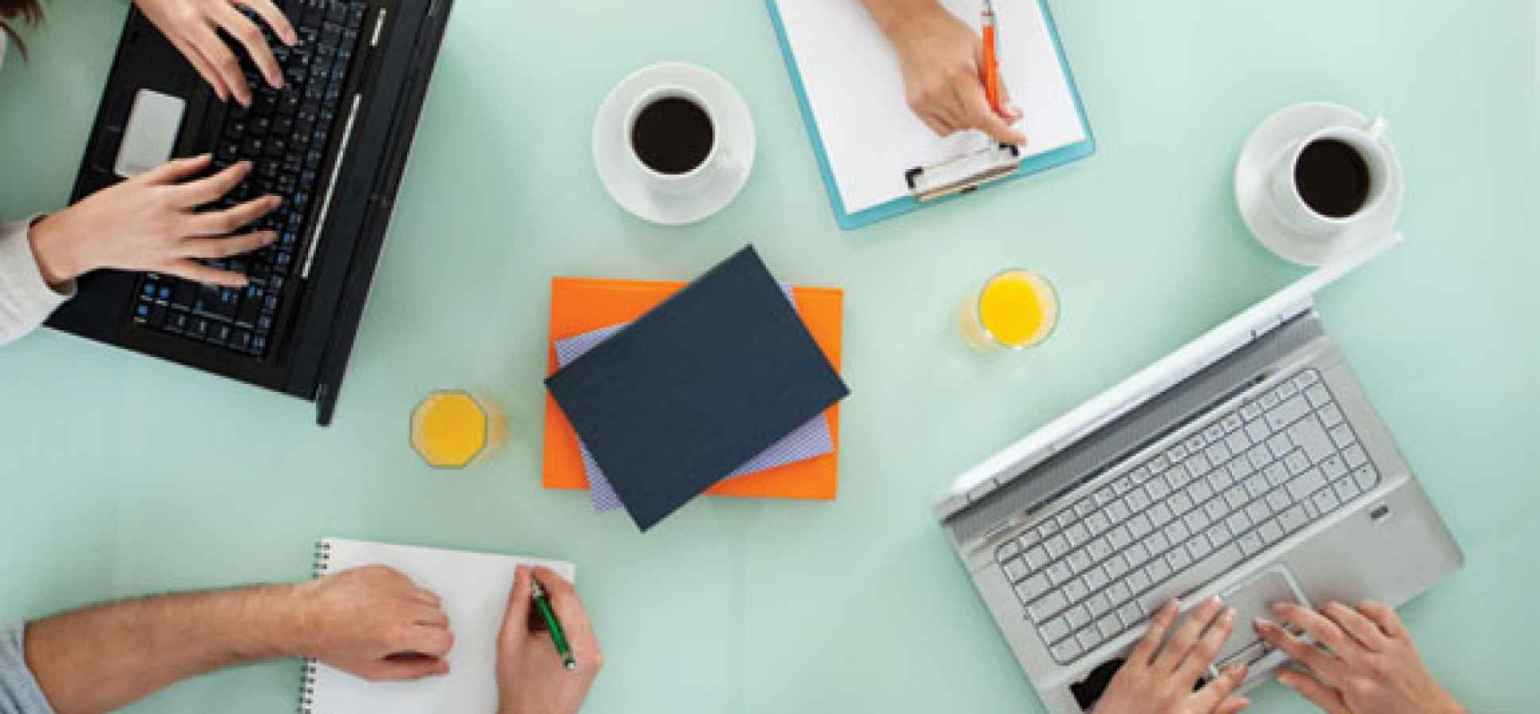 conduct-virtual-meeting-pan_6566